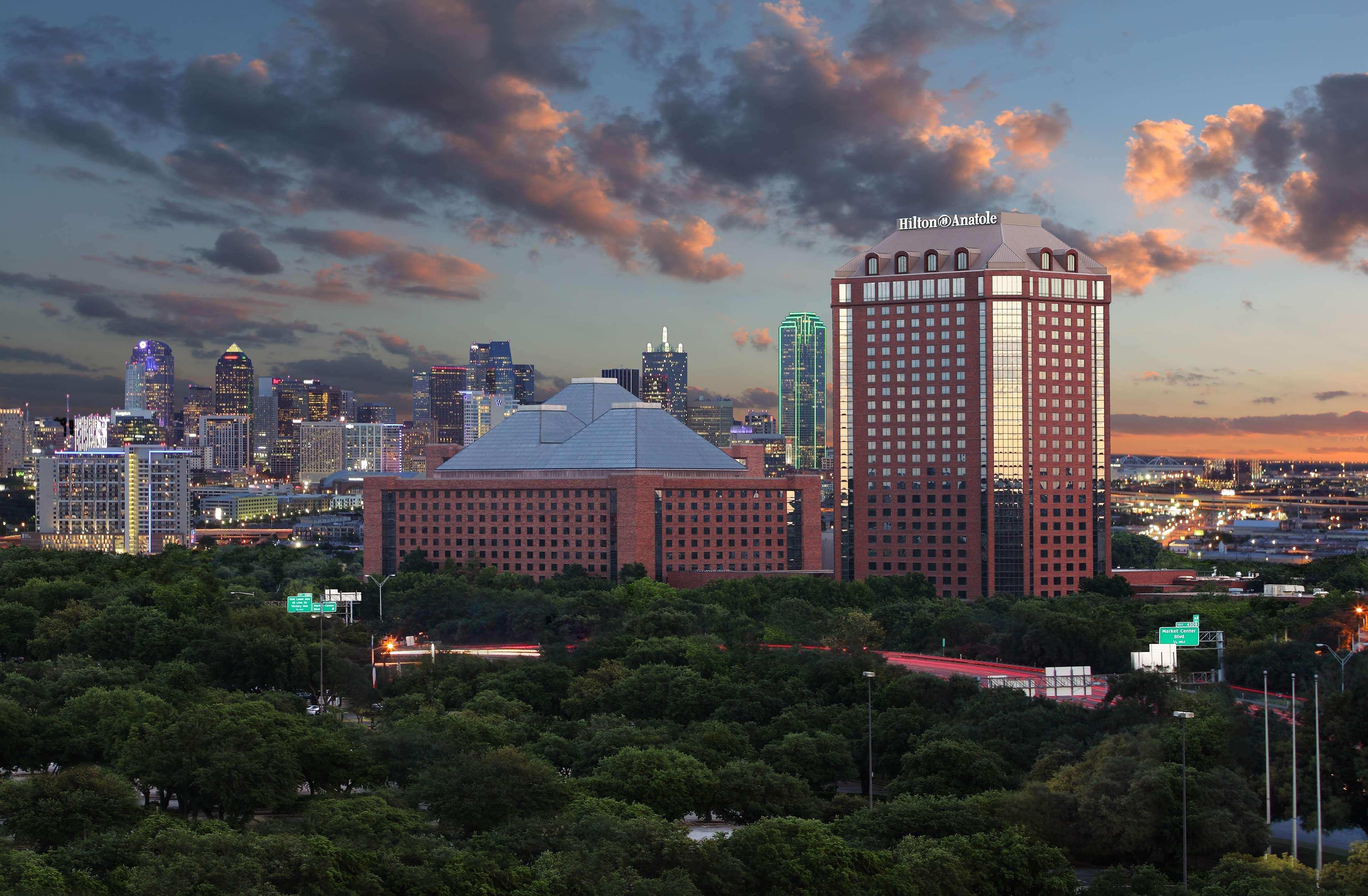 Отель Hilton Anatole Даллас Экстерьер фото